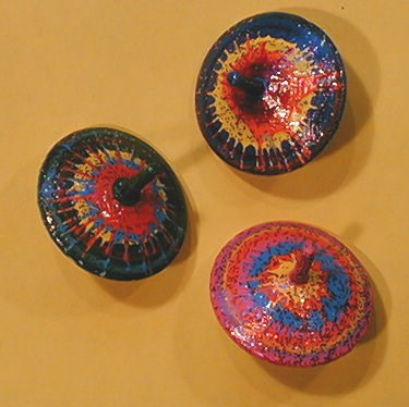 Spinning top i trä med bild Spinning top i trä med bild